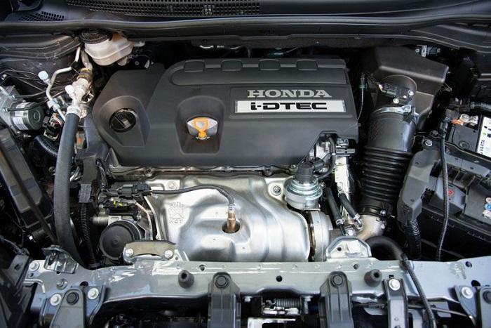 So sánh trang bị động cơ - an toàn MG HS 2021 và Honda CR-V 2021